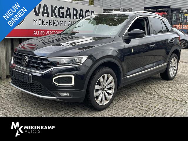 Volkswagen T-Roc 1.5 TSI Sport 17''/LED/Virtual Cockpit/Dodehoek/Keyless/Camera/Elektrische klep/Stoel + stuurverwarming/Adaptieve cruise/PDC v+a