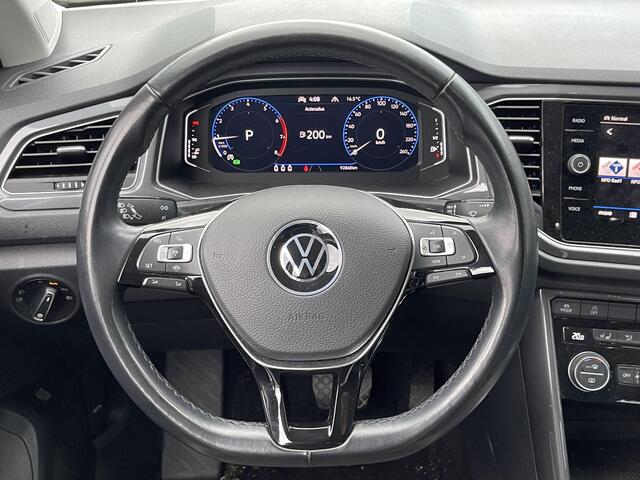 Volkswagen T-Roc 1.5 TSI Sport 17''/LED/Virtual Cockpit/Dodehoek/Keyless/Camera/Elektrische klep/Stoel + stuurverwarming/Adaptieve cruise/PDC v+a