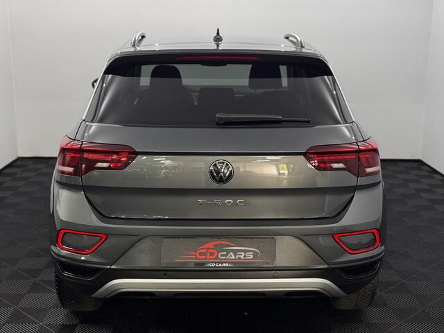 Volkswagen T-Roc 1.0 TSI Life Edition Clima, Parkeersensoren, Apple carplay, Virtual desk, Stoelverwarming, Cruise control, 2 Jaar garantie