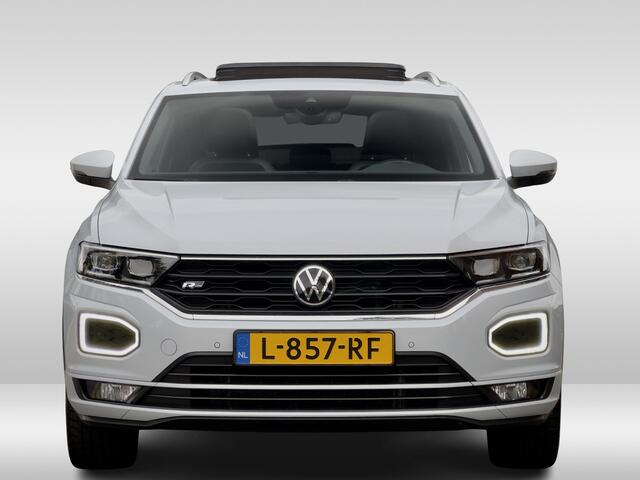 Volkswagen T-Roc 1.5 TSI AUT7 SPORT R-LINE PANODAK NAVI CAMERA DIGI-DASH APPLE-CARPLAY LED LMV PDC
