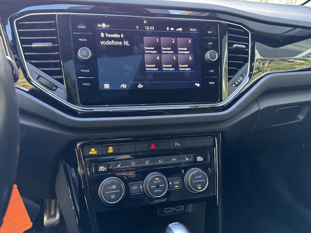 Volkswagen T-Roc 1.5 TSI 150pk DSG Sport Business Panorama Virtual Cockpit Navigatie Stoelverwarming Camera