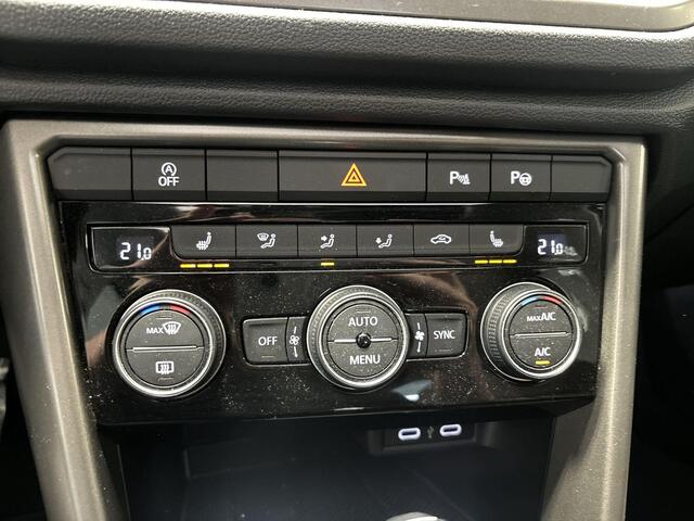 Volkswagen T-Roc 1.5 TSI 150pk DSG Sport Business R · Panoramadak · Camera · Afneembare Trekhaak · Stoelverwarming · Elek. Achterklep · Apple/Android Car Play ·