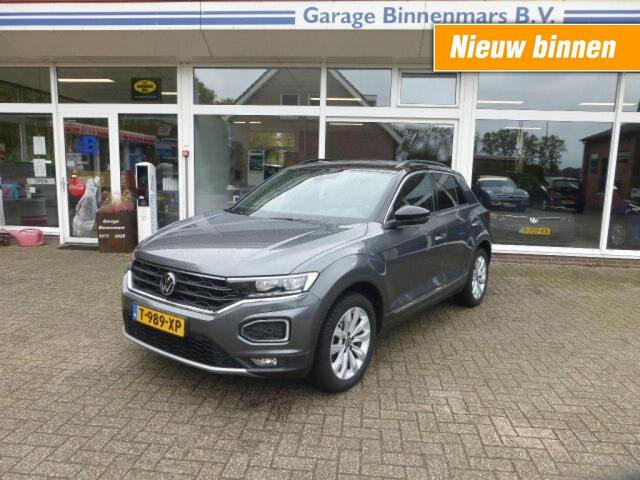 Volkswagen T-Roc 1.5 TSI Sport, Autom, Panodak, Afn. trekhaak, Camera