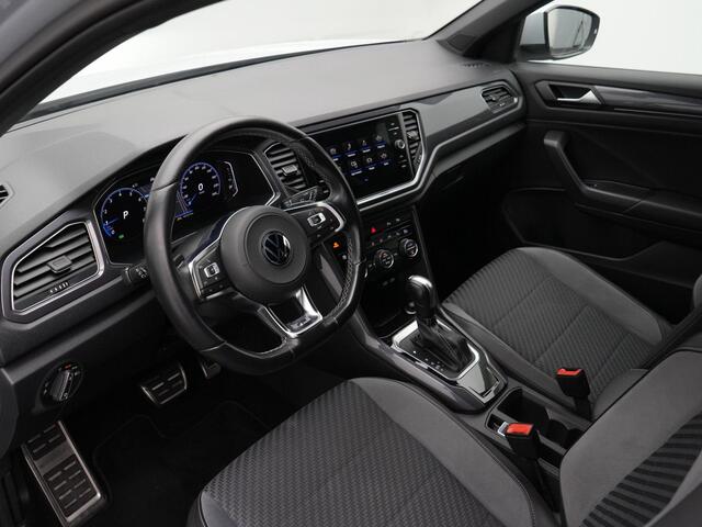 Volkswagen T-Roc 1.5 TSI 150 pk DSG Sport Business R / R-Line | Panoramadak | Trekhaak | Achteruitrijcamera | Stoelverwarming | Navigatie