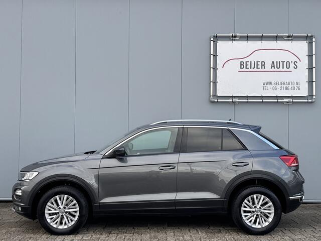 Volkswagen T-Roc 1.5 TSI Style Apple Carplay/Dealer/Camera.