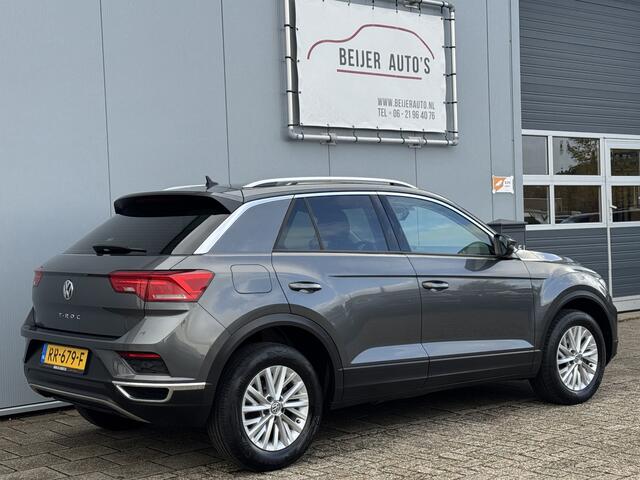 Volkswagen T-Roc 1.5 TSI Style Apple Carplay/Dealer/Camera.