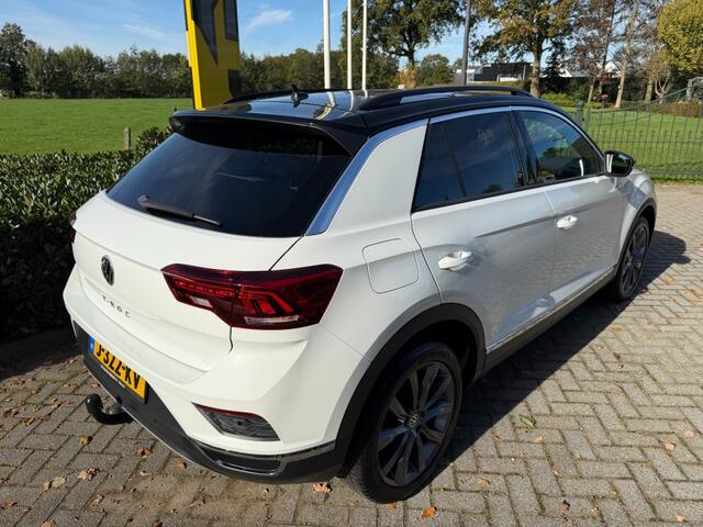Volkswagen T-Roc 1.5 TSI DSG7 Sport ACC / Virtual / Carplay