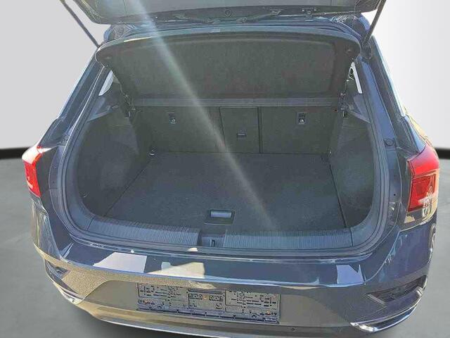 Volkswagen T-Roc 1.5 TSI 150pk Automaat Style / Navigatie / Adaptive Cruise / Stoelverwarming / LED / Wordt Verwacht