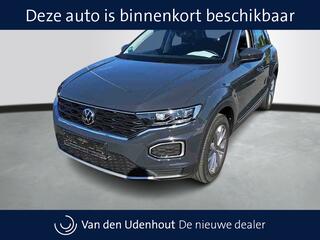 volkswagen-t-roc-1.5-tsi-150pk-auto