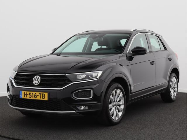 Volkswagen T-Roc 1.0 TSI Style Business/ lage km/ zeer mooi!