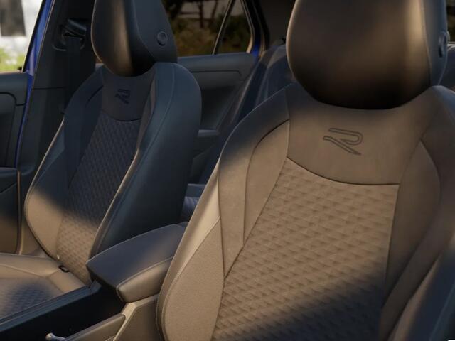 Volkswagen T-Roc R-Line First Edition 1.5 eTSI 150 PK 6 versn. DSG · Assistance Pakket · Multimedia Pakket · Park & Comfort Pakket ·