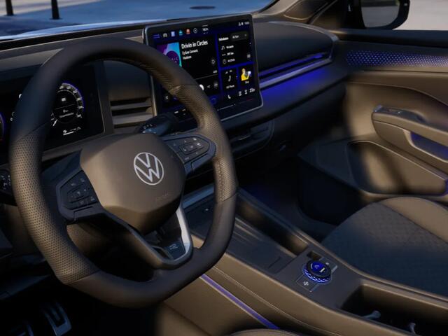 Volkswagen T-Roc R-Line First Edition 1.5 eTSI 150 PK 6 versn. DSG · Assistance Pakket · Multimedia Pakket · Park & Comfort Pakket ·
