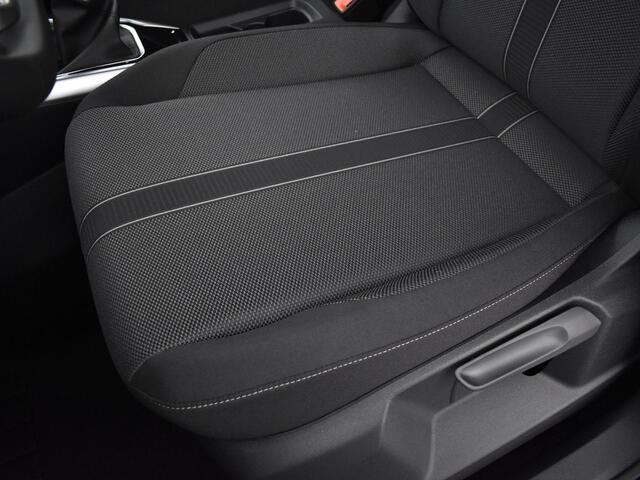 Volkswagen T-Roc Life Edition 1.0 TSI 116 pk 6 versn. Hand · Private lease ¤ 498 per maand · MEGA Sale · INCL INRUILBONUS 29.900!!!!