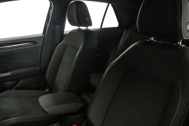 Volkswagen T-Roc R-Line Edition 1.5 TSI 150pk DSG Automaat Trekhaak, Navigatie, Adaptive cruise control, Achteruitrijcamera, LED koplampen, Parkeersensoren, Stoelverwarming