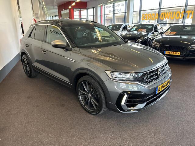 Volkswagen T-Roc 2.0 TSI 4Motion R 300PK | Panoramadak | Akraprovic | Beats | Keyless | Lederen bekleding | Adaptieve cruise control | Lane assist | Achteruitrijcamera | Dodehoeksdetectie | Adaptief onderstel | Apple carplay | Stoelverwarming | Elek. kofferklep