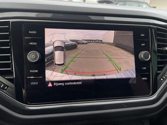 Volkswagen T-Roc 1.5 TSI Sport Business 2x R-Line LED | Trekhaak | Carplay | Camera | Virtual Cockpit | Navi | PDC