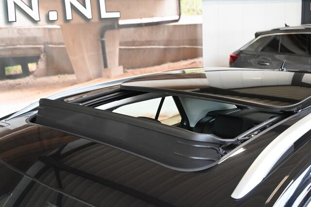 Volkswagen T-Roc 1.5 TSI 150pk Style | Panoramadak | Elek. klep | Trekhaak | 100% (Dealer) onderhouden label