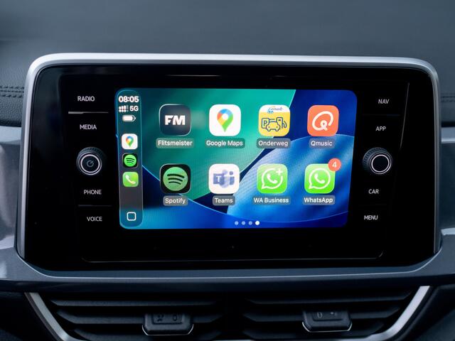 Volkswagen T-Roc 1.5 TSI 150Pk DSG Style | Trekhaak afnb. | IQ Light | Allseason banden | Prijs Rijklaar!!