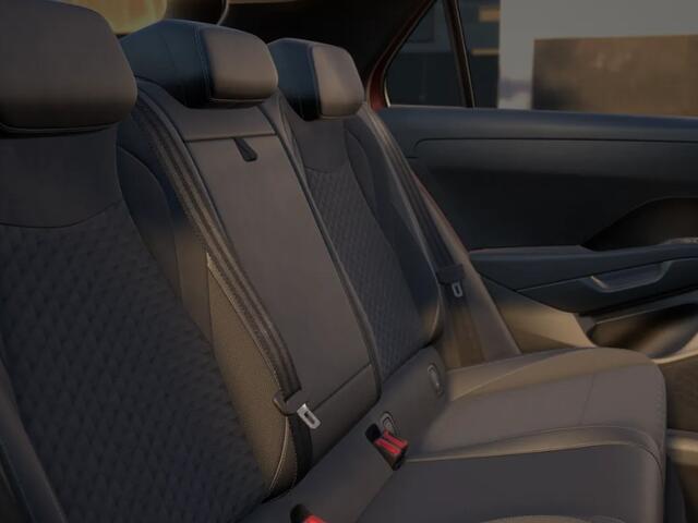 Volkswagen T-Roc R-Line First Edition 1.5 eTSI 150 PK 7 versn. DSG · Assistance Pakket · Multimedia Pakket · Panoramaschuif-kanteldak ·