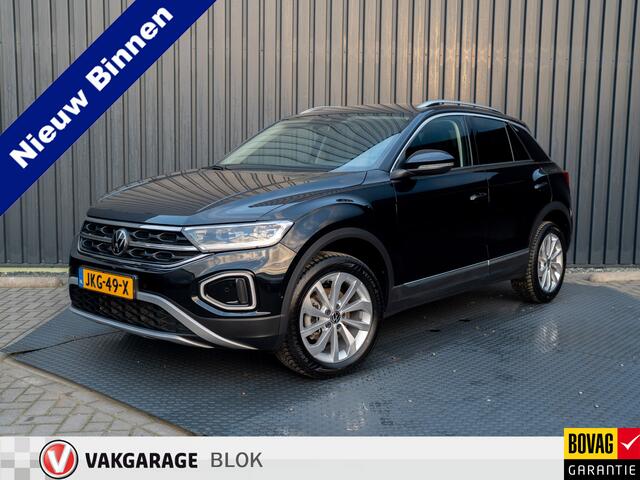 Volkswagen T-Roc 1.5 TSI 150Pk DSG Style | Trekhaak afnb. | IQ Light | Allseason banden | Prijs Rijklaar!!