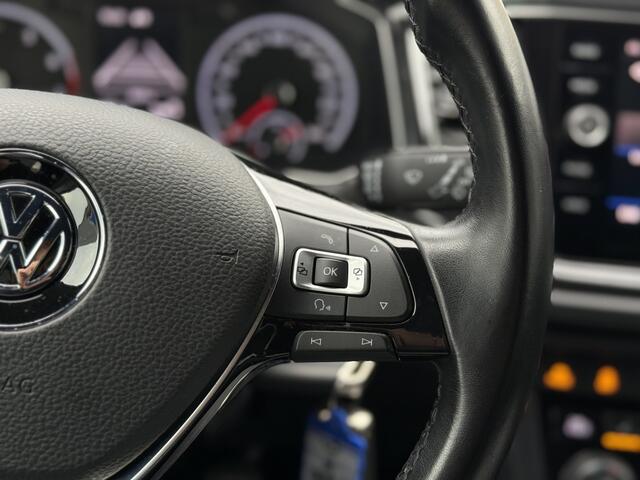 Volkswagen T-Roc 1.5 TSI Sport | ACC | Led Koplampen | Navigatie | Stoelverwarming | LM Velgen | RIJKLAAPRIJS INCL 12 MAANDEN GARANTIE EN BEURT