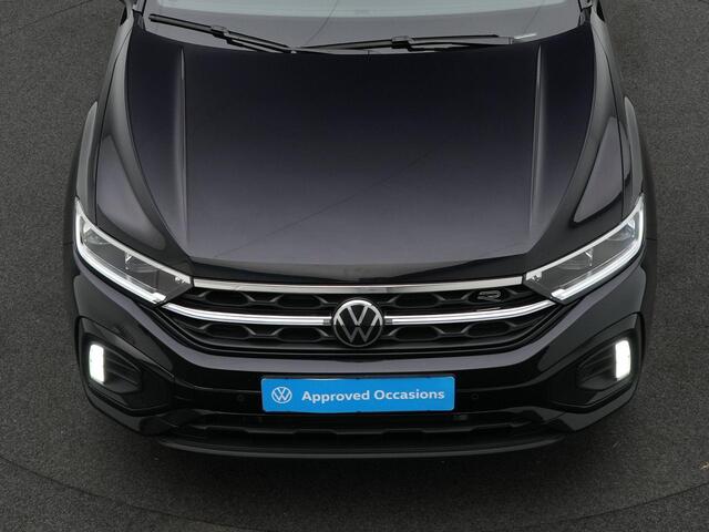 Volkswagen T-Roc 1.5 TSI 150 pk DSG R-Line | IQ Light | Parkeersensoren voor/achter | Adaptive Cruise | Carplay