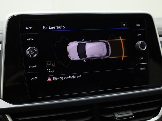 Volkswagen T-Roc 1.5TSI/150PK Style DSG · Navigatie · Trekhaak · Apple/Android carplay · Clima · Stoelverwarming & massage · Garantie tot december 2026