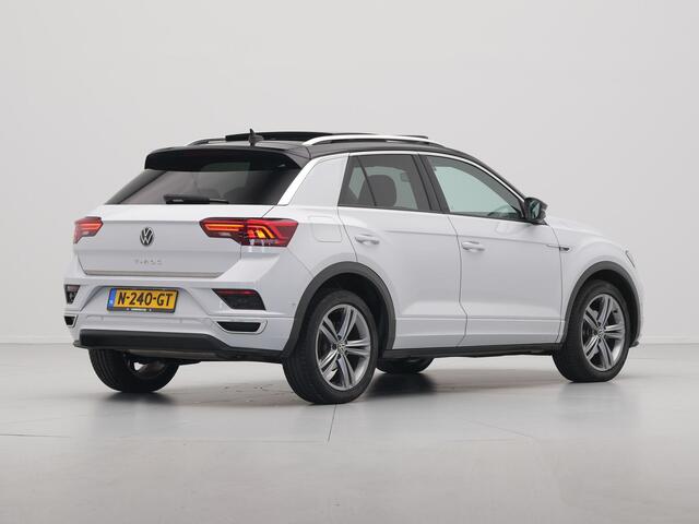 Volkswagen T-Roc 1.5 TSI 150pk DSG Sport Business R Panorama Camera Acc Side/Laneassist Carplay Beats