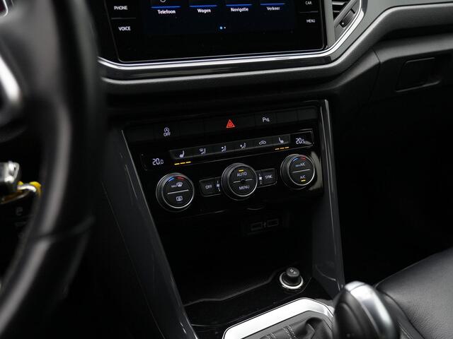 Volkswagen T-Roc 1.5 TSI 150 pk DSG R-Line | Trekhaak | Leder | Achteruitrijcamera | Navigatie | Stoelverwarming | Adaptive Cruise