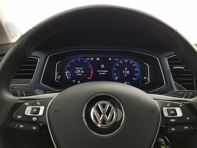 Volkswagen T-Roc 1.5 TSI 150pk DSG United R-Line | Navigatie | 19"Lichtmetalen velgen | Digitale Cockpit | Adaptive Cruise cruise control | Led