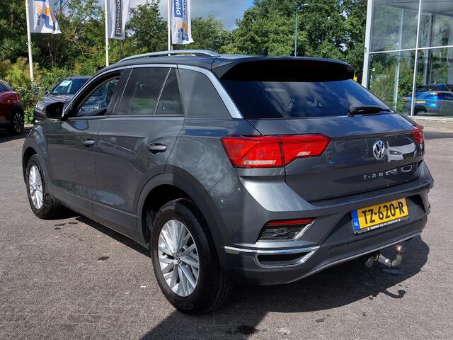Volkswagen T-Roc 1.0 TSI 116pk Style Executive | Origineel NL | Navi | Clima | Adap.Cruise | Pdc V+A | Rijstrook+Licht+Regensensor | Privacy Glass | Mistlampen | 16''lm