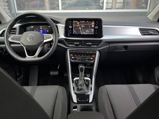 Volkswagen T-Roc 1.5 TSI AUT. LIFE VIRTU - NAVI - AFN. TREKH. - PDC