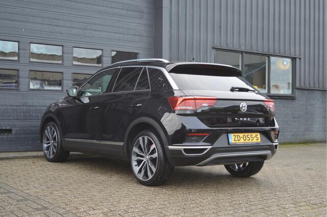 Volkswagen T-Roc 1.5 TSI Sport | ACC | LED | NAVI | 19 INCH |