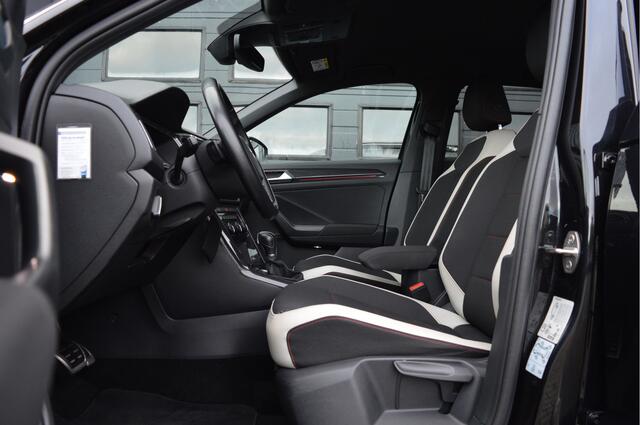 Volkswagen T-Roc 1.5 TSI Sport | ACC | LED | NAVI | 19 INCH |
