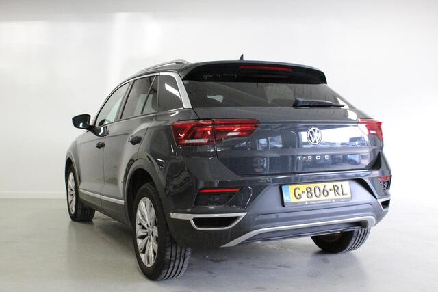 Volkswagen T-Roc 1.5 TSI Sport | CARPLAY | D-GLAS | ACC | CARPLAY | 17'LMV | CLIMA | LED | PDC | SPORT-INT! |
