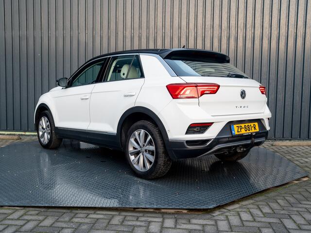 Volkswagen T-Roc 1.5 TSI 150Pk DSG Sport | Camera | Trekhaak afnb. | Leder | Stoelverw. | Side Assist | Prijs Rijklaar!!