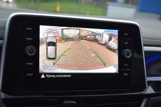 Volkswagen T-Roc 1.0 TSI R-Line Business Massagestoel | Stoelverwarming | Navigatie | Adaptieve Cruise | LED | 12 mnd BOVAG garantie | Whatsapp 06-53188999