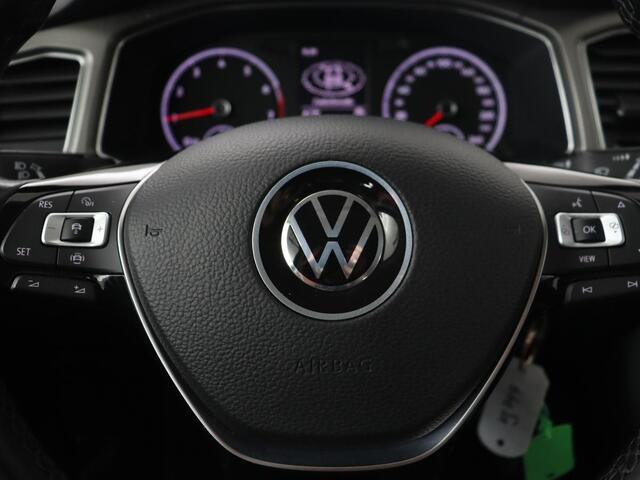 Volkswagen T-Roc 1.0 TSI Style | Camera | Carplay | Climate control | Full LED | Navigatie | Adaptive cruise | Parkeerhulp | 18'' | Bluetooth