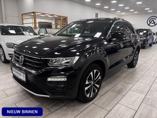 volkswagen-t-roc-united-1.5-tsi-150