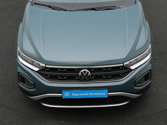 Volkswagen T-Roc 1.0 TSI 110 pk Life | Parkeersensoren voor/achter | Adaptive Cruise | Carplay