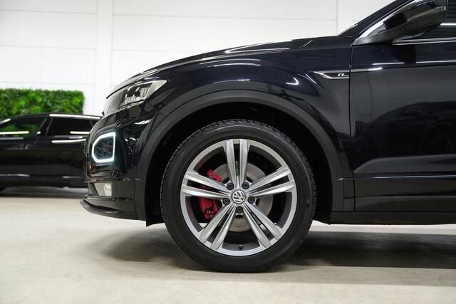 Volkswagen T-Roc 1.5 TSI 3x R-Line * Keyless - LED - Blind Spot - ACC - Lane - App * Keyless Entry - LED Koplampen - Dodehoeksensor - Adaptieve Cruise - Lane Assist - Apple CarPlay / Android Auto