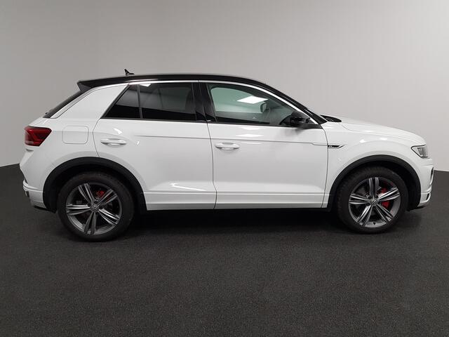 Volkswagen T-Roc 1.5 TSI Sport R-Line | Navigatie | Virtual Cockpit | Climate Control | DAB | Electrische Achterklep | 18"LMV | Stoelverwarming