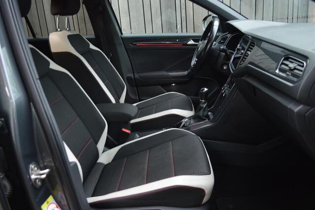 Volkswagen T-Roc 1.5 TSI Sport Led Navi Virtual Acc CarPlay Pdc