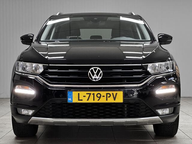 Volkswagen T-Roc 1.5 TSI Style Business /AUTOMAAT! /Trekhaak /Camera /Apple + Android /DAB+! /Lane Assist /Navi /Climat /Adaptief Cruise /Elek. pakket /Isofix /Armsteun /16"LMV /PDC /LED Dagrijverl.