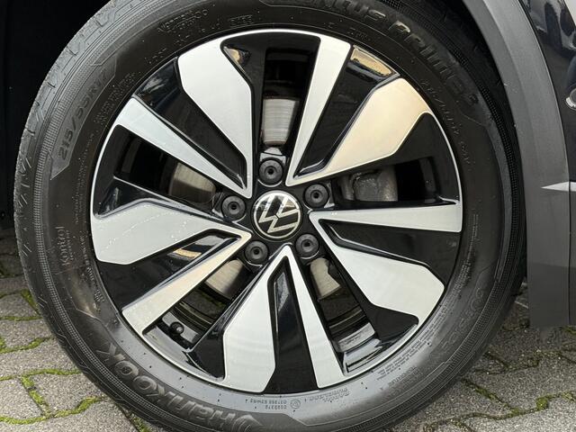 Volkswagen T-Roc 1.5 TSI Move | CarPlay | Camera | Cruise | LED | DAB+ | 17 inch