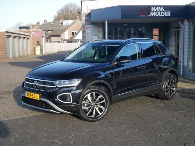 Volkswagen T-Roc 1.5 TSI STYLE **Clima//Carplay//Lm **