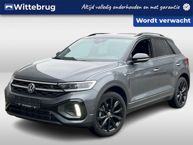 Volkswagen T-Roc 1.5 TSI 150 PK R-Line / Digital Cockpit Pro / Elektrisch Achterklep / Black Style / IQ Light / Achteruitrijcamera / 18''LMV