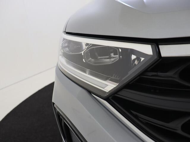 Volkswagen T-Roc Life Edition | 'App-Connect' draadloze smartphone integratie | 'App-Connect' draadloze smartphone integratie | Afstandscontrolesysteem (Front Assist)