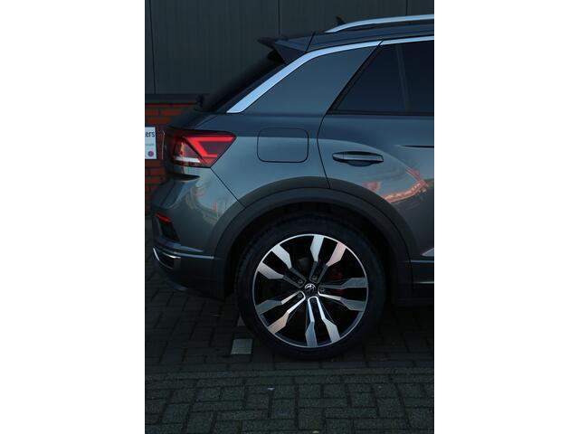Volkswagen T-Roc 2.0 TSI 4Motion Sport panormadak | ACC |