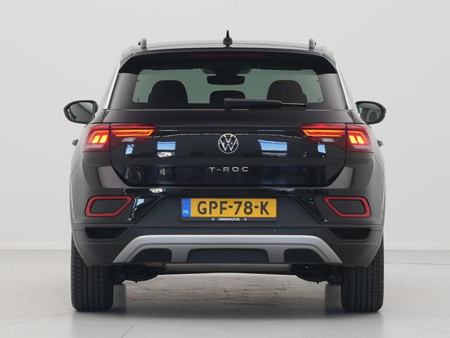 Volkswagen T-Roc 1.5 TSI 150pk DSG Navigatie Camera Acc Carplay Parkassist Argon